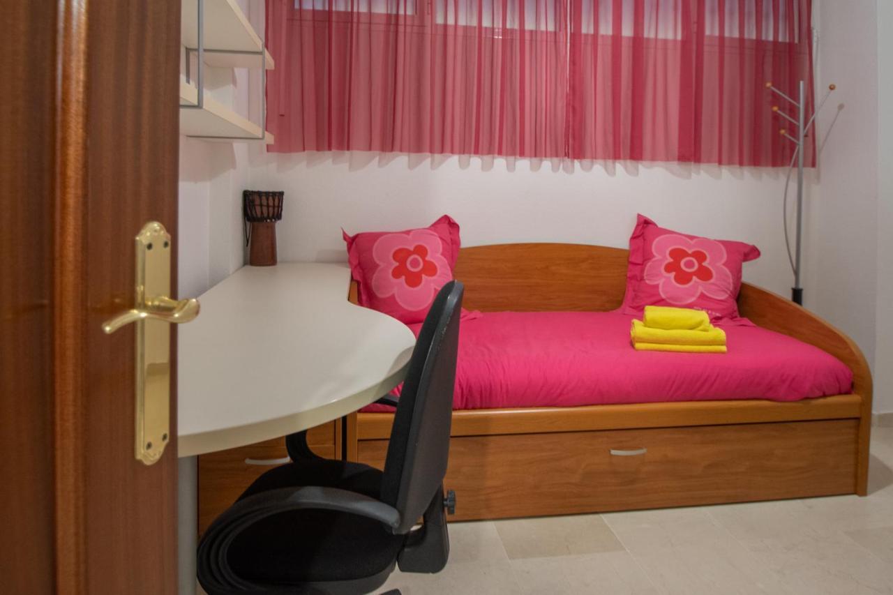 Apartamento Nuestra Andalucia - Cadiz Centro - Parking ภายนอก รูปภาพ