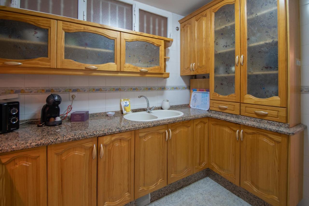 Apartamento Nuestra Andalucia - Cadiz Centro - Parking ภายนอก รูปภาพ