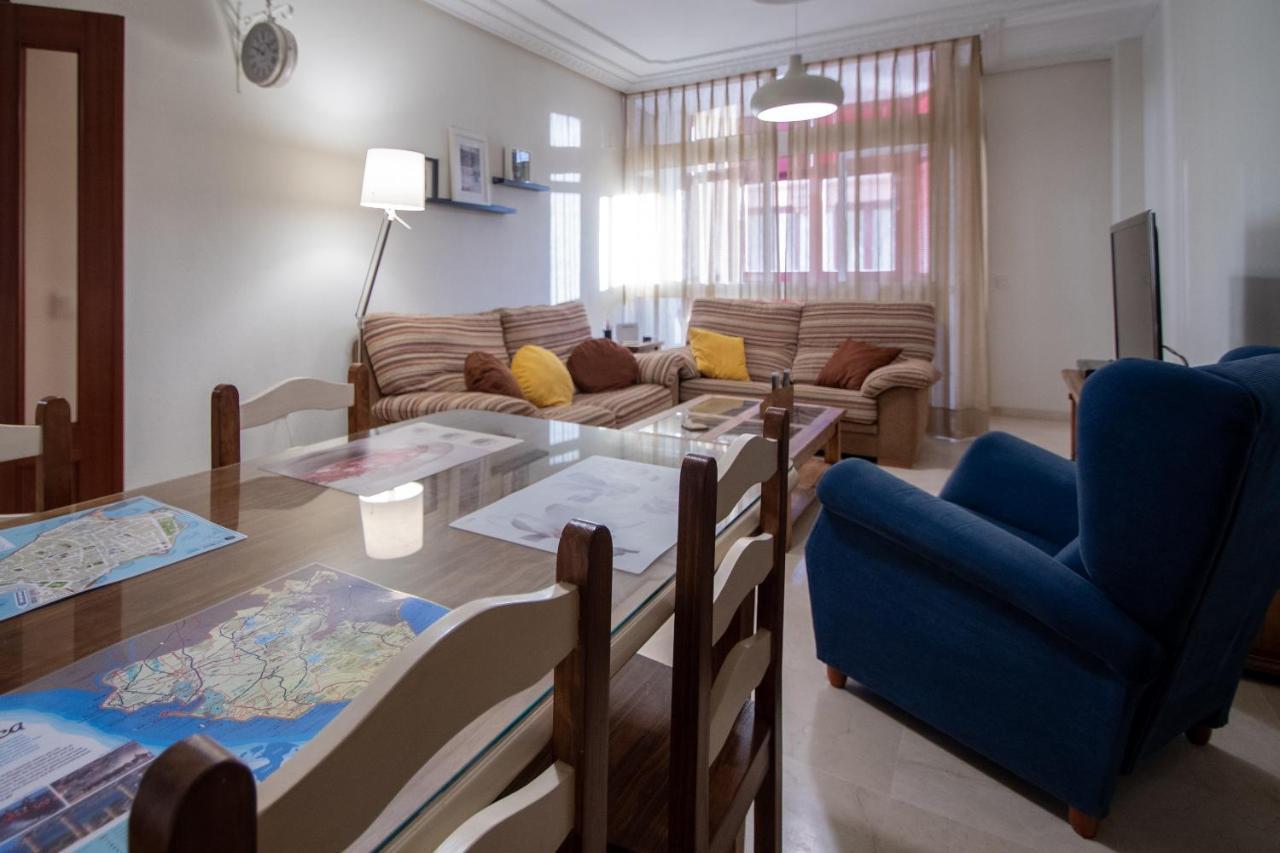 Apartamento Nuestra Andalucia - Cadiz Centro - Parking ภายนอก รูปภาพ